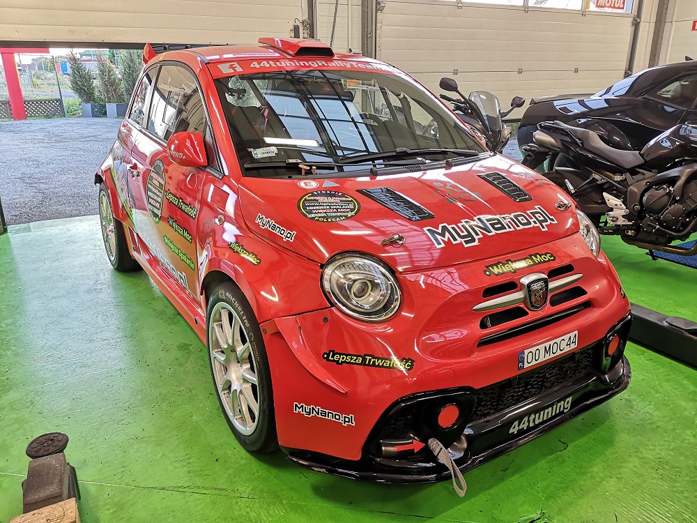 Abarth 500 Superstreet Maxi dzięki któremu dokonano światowego odkrycia i rozwoju technologii MyNano