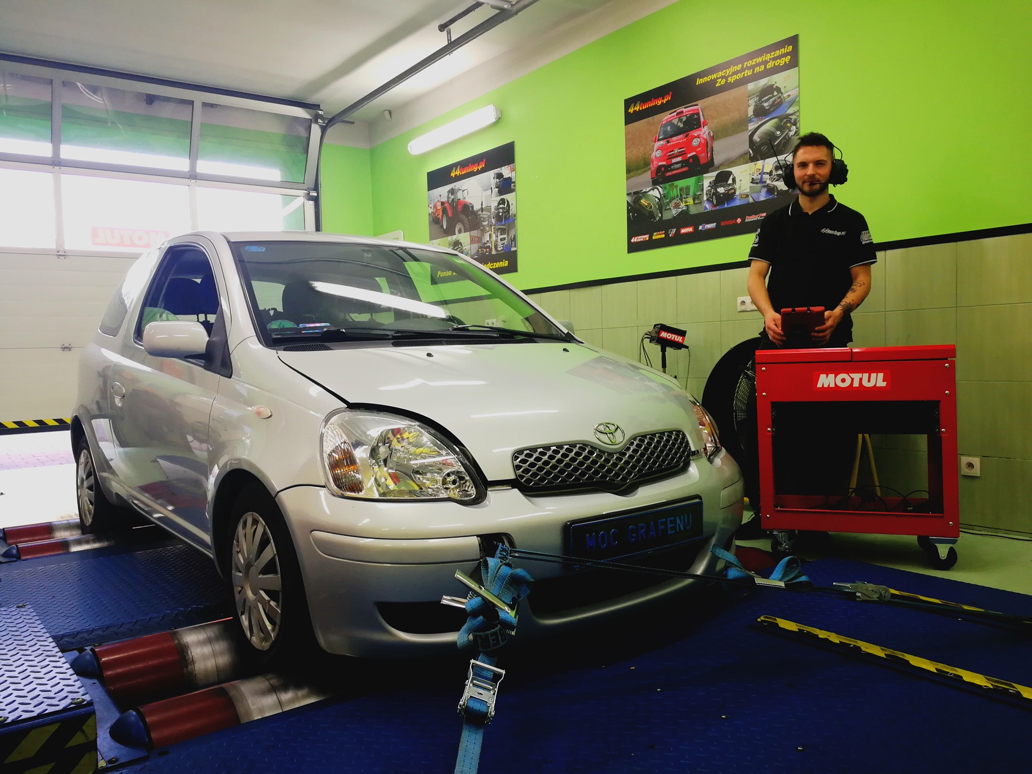 Toyota Yaris 1.0 VVTI i znacząca poprawa po wykonaniu pakietów